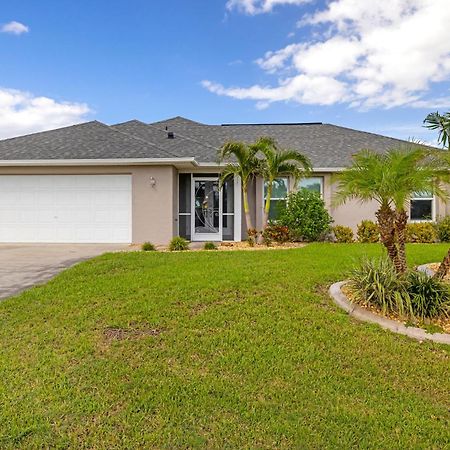 Fully Remodeled Electric-Heated Pool Home On Gulf-Access Canal - Villa Sunny Cape Coral Exteriör bild