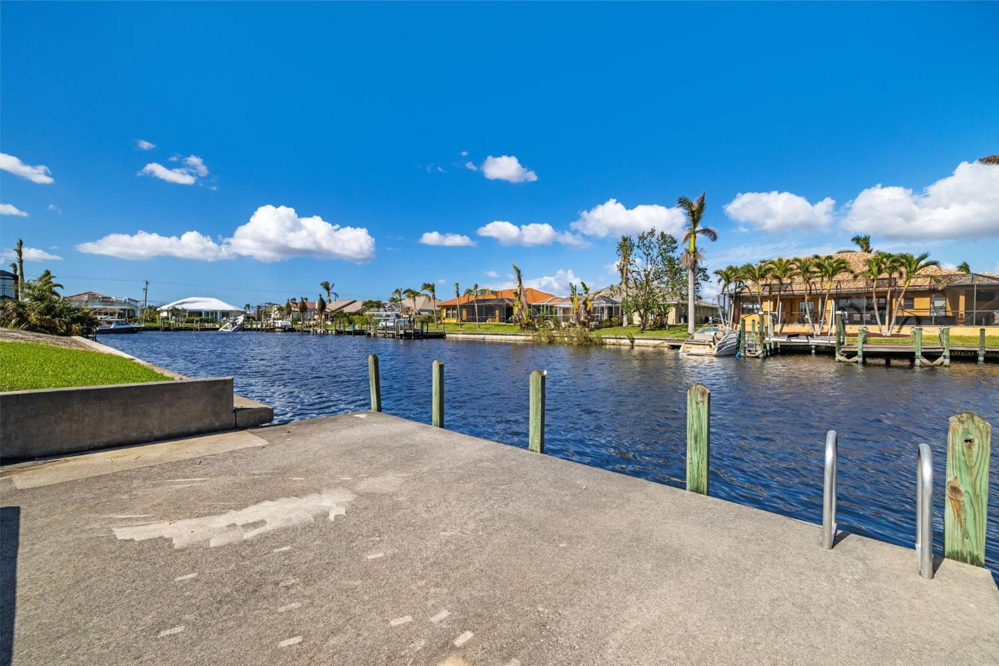 Fully Remodeled Electric-Heated Pool Home On Gulf-Access Canal - Villa Sunny Cape Coral Exteriör bild